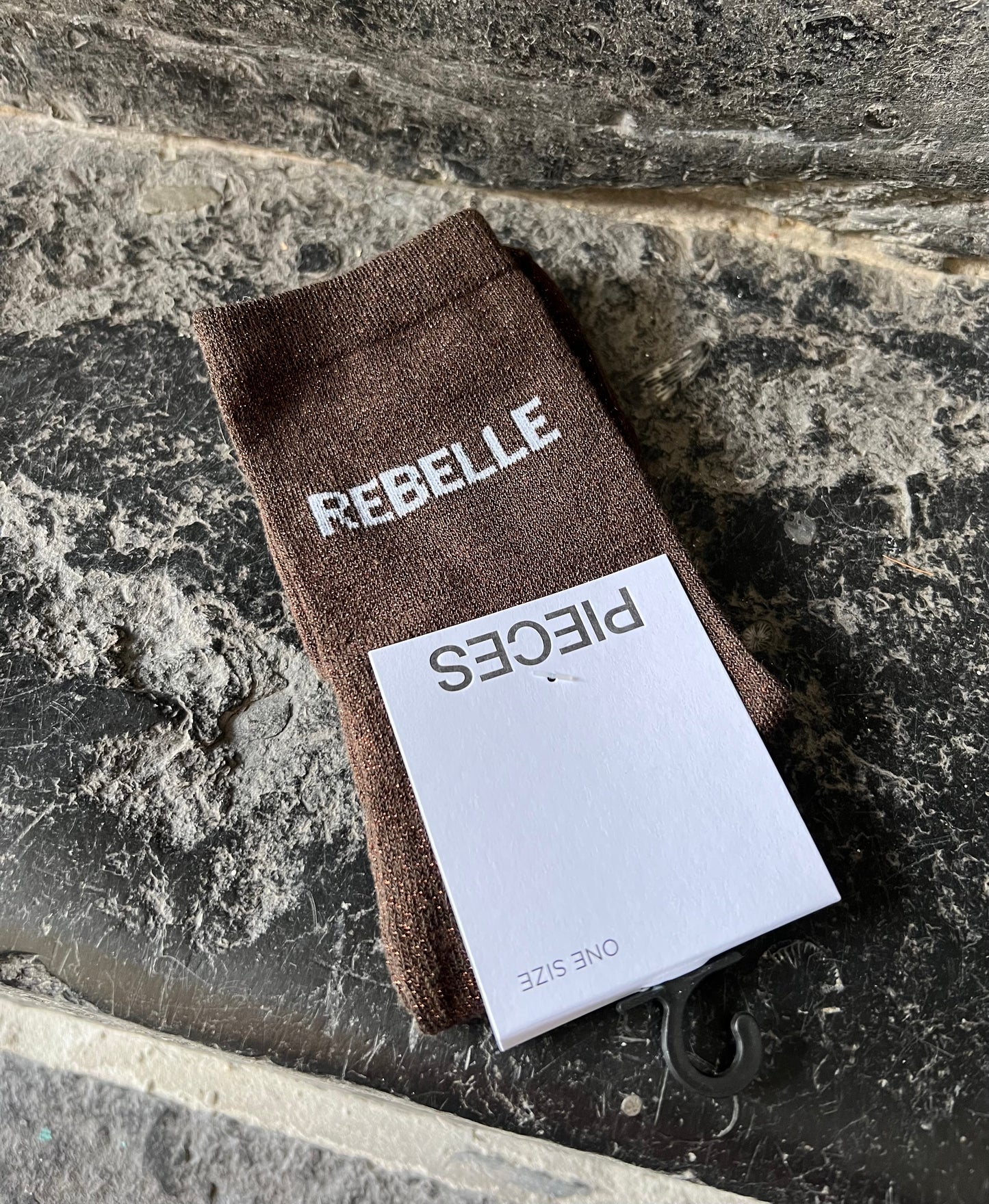 Chaussettes REBELLE PIECES Marron