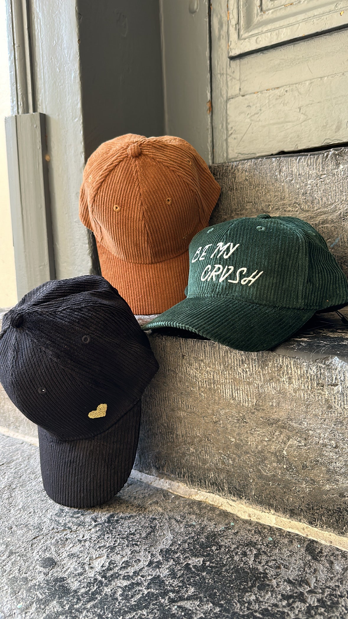 Casquette JENNY Velours vert PIECES
