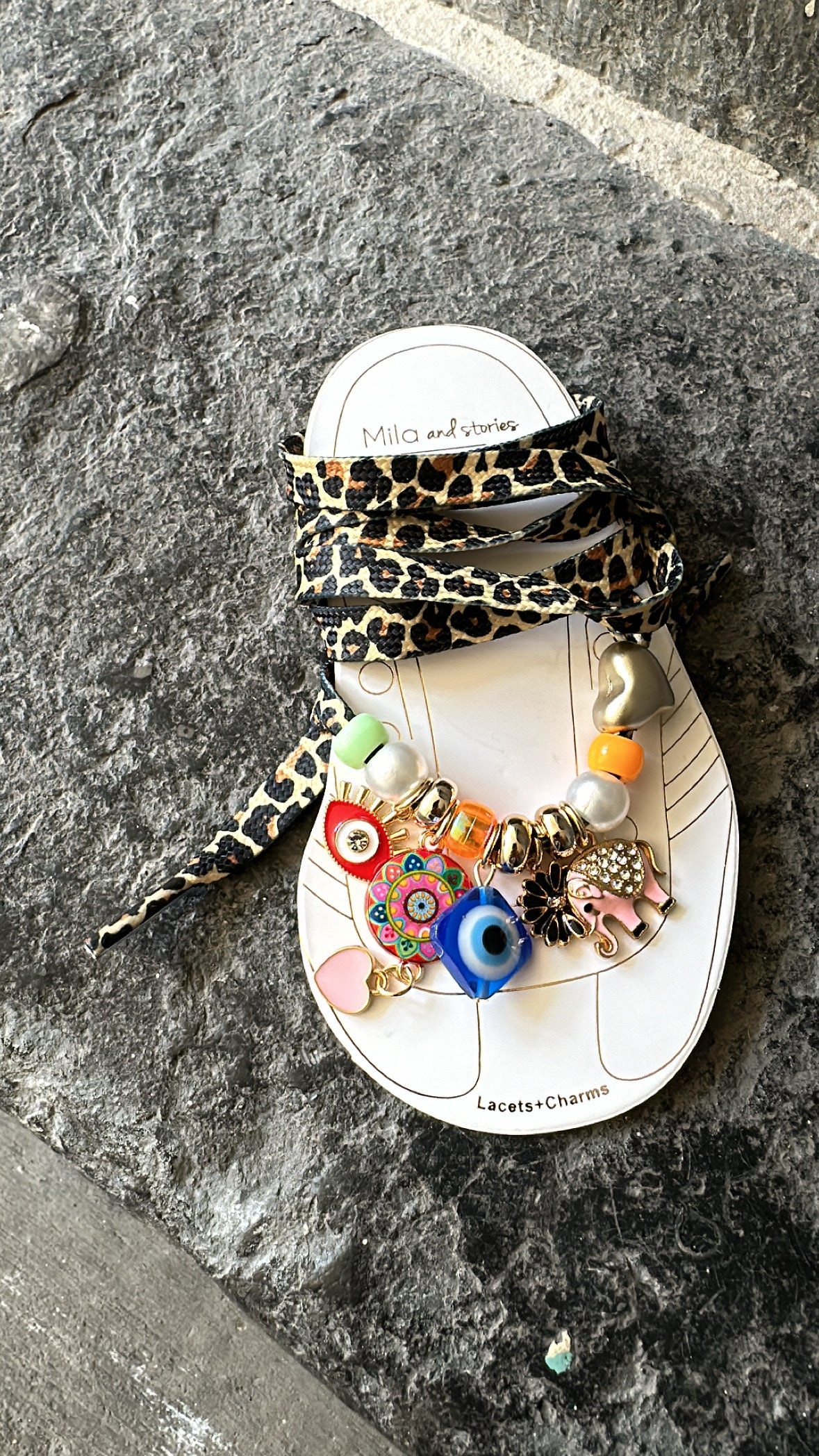 Lacets+ charms