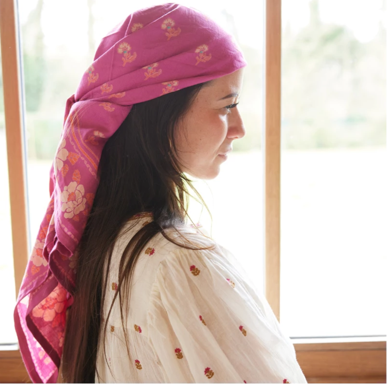 Grand foulard indien NUR CAMELIA BONHEUR DU JOUR