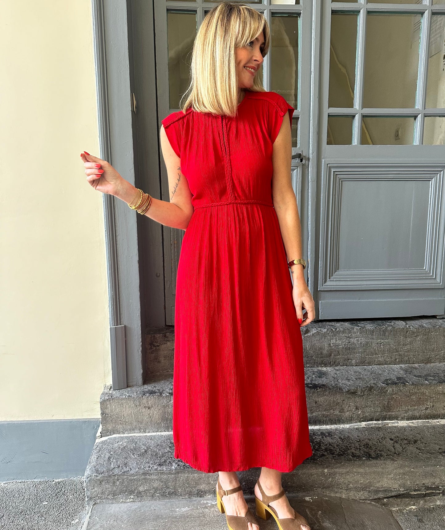 Robe OWESTA Rouge An’ge
