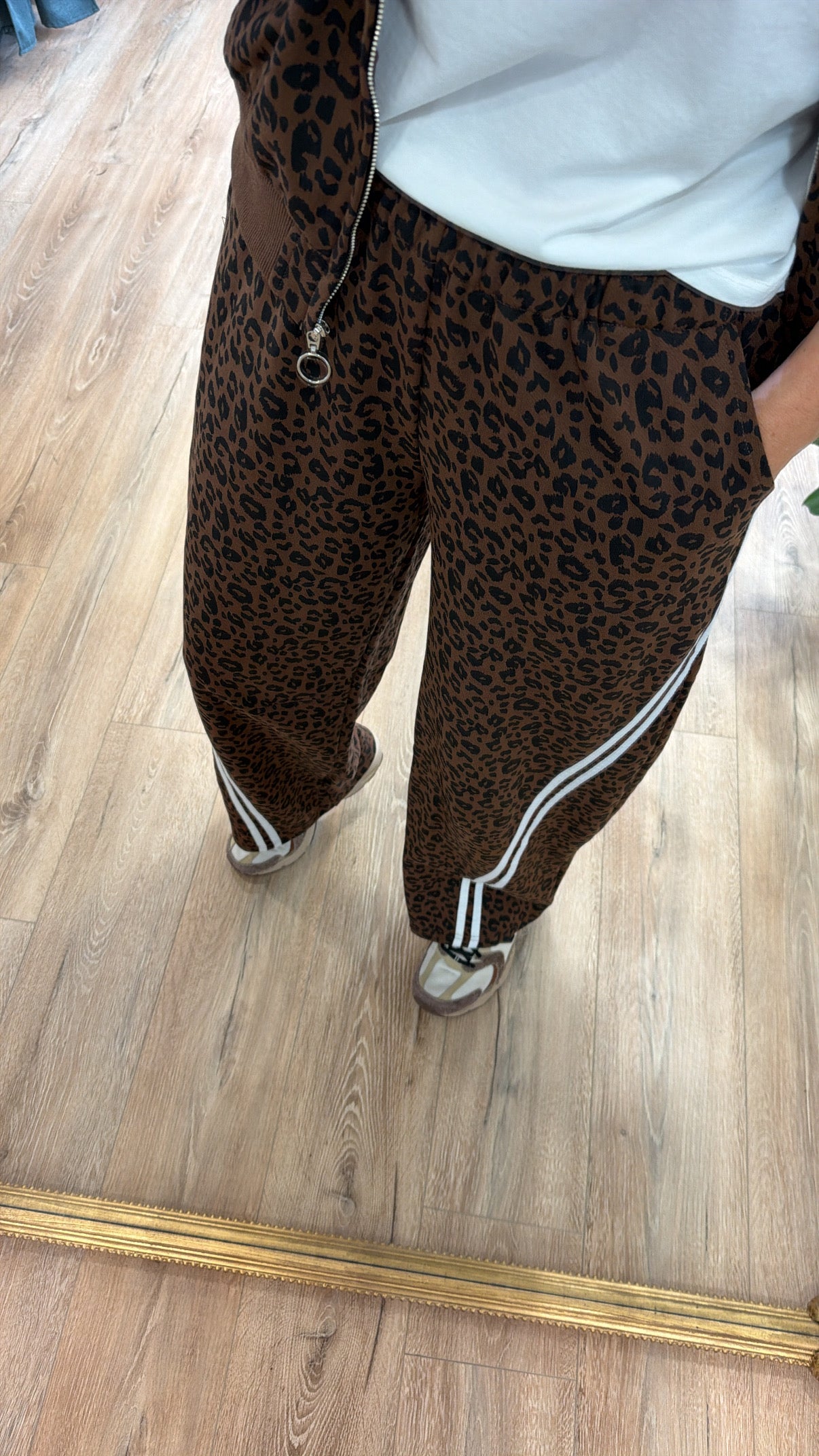 Pantalon NINO léopard