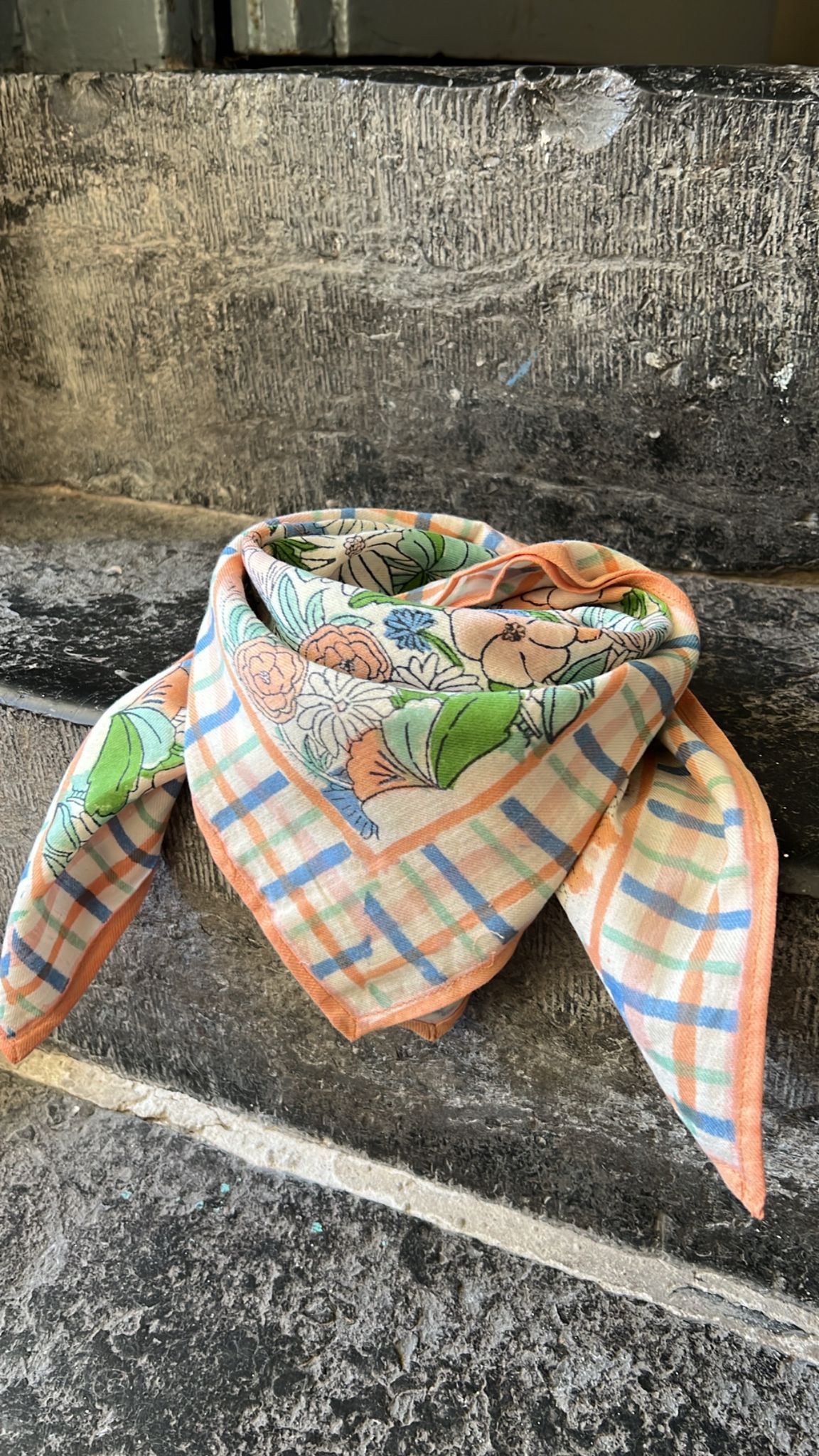 Petit foulard indien - Magic Garden Green BONHEUR DU JOUR Paris