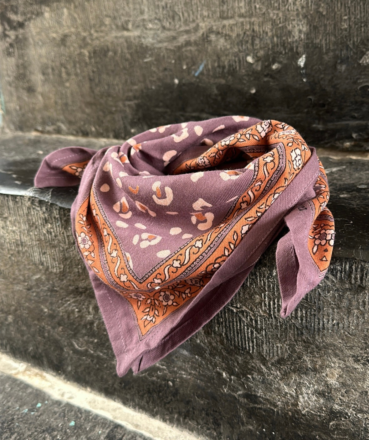 Petit foulard indien - BENGAL SUREAU BINDI ATELIER