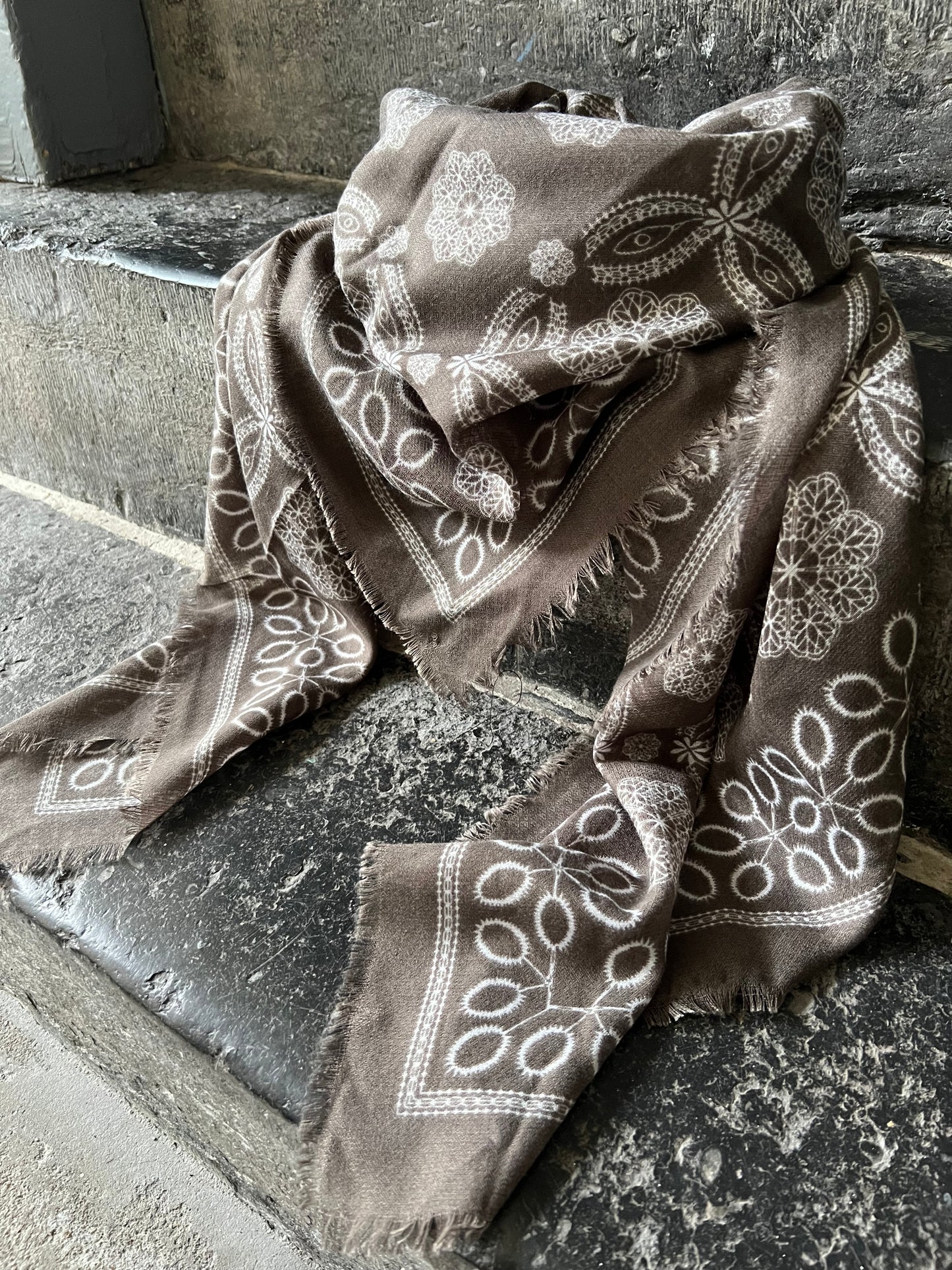 Foulard QUINTIA Gris taupe