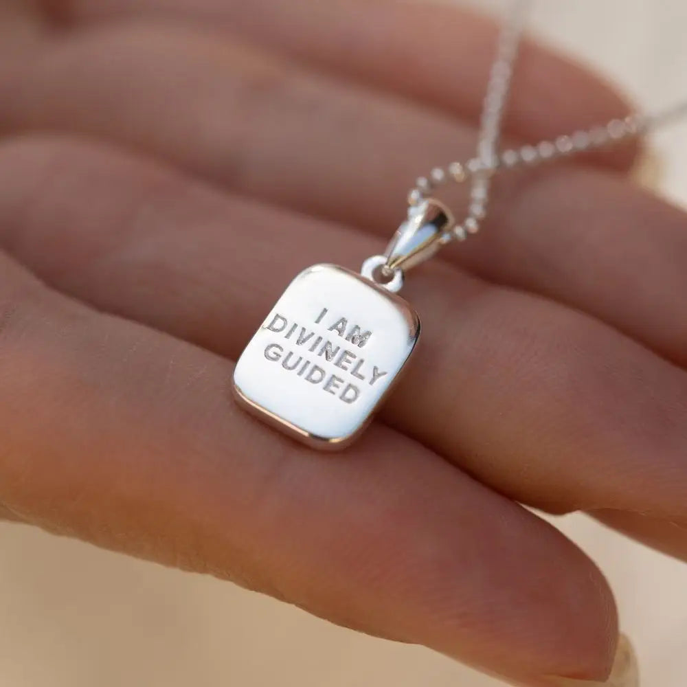 Collier talisman 11:11 argent