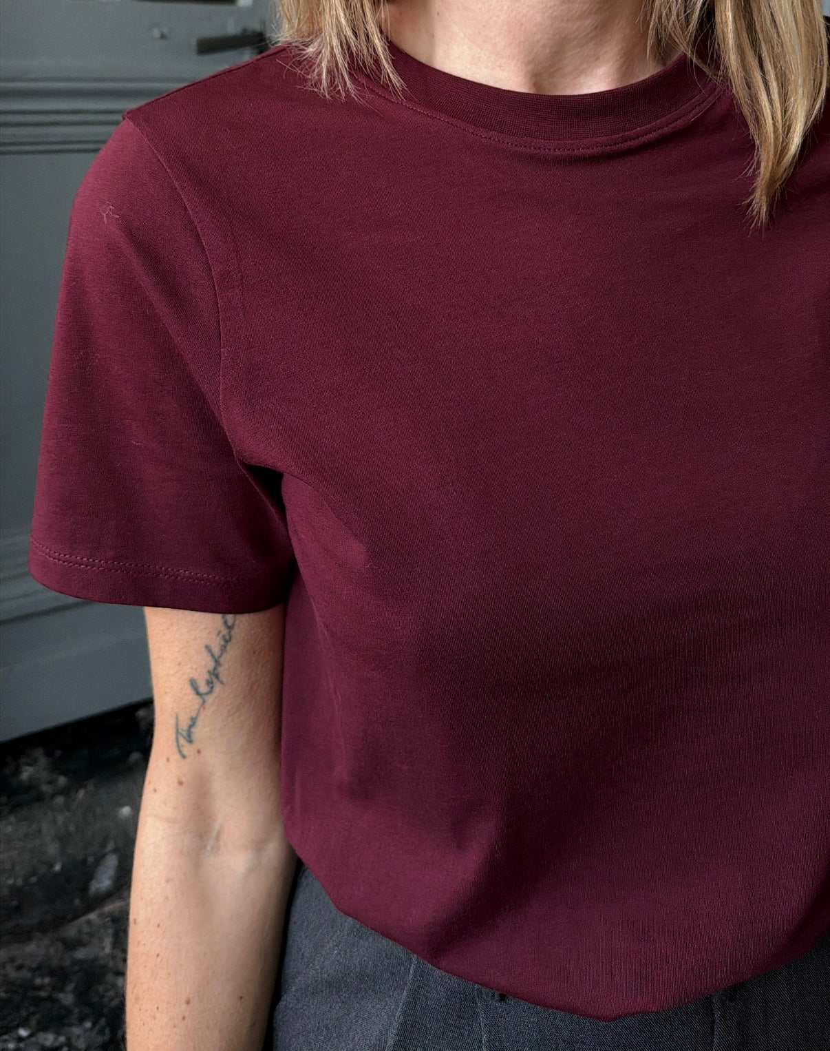 T-shirt RIA Bordeaux PIÈCES