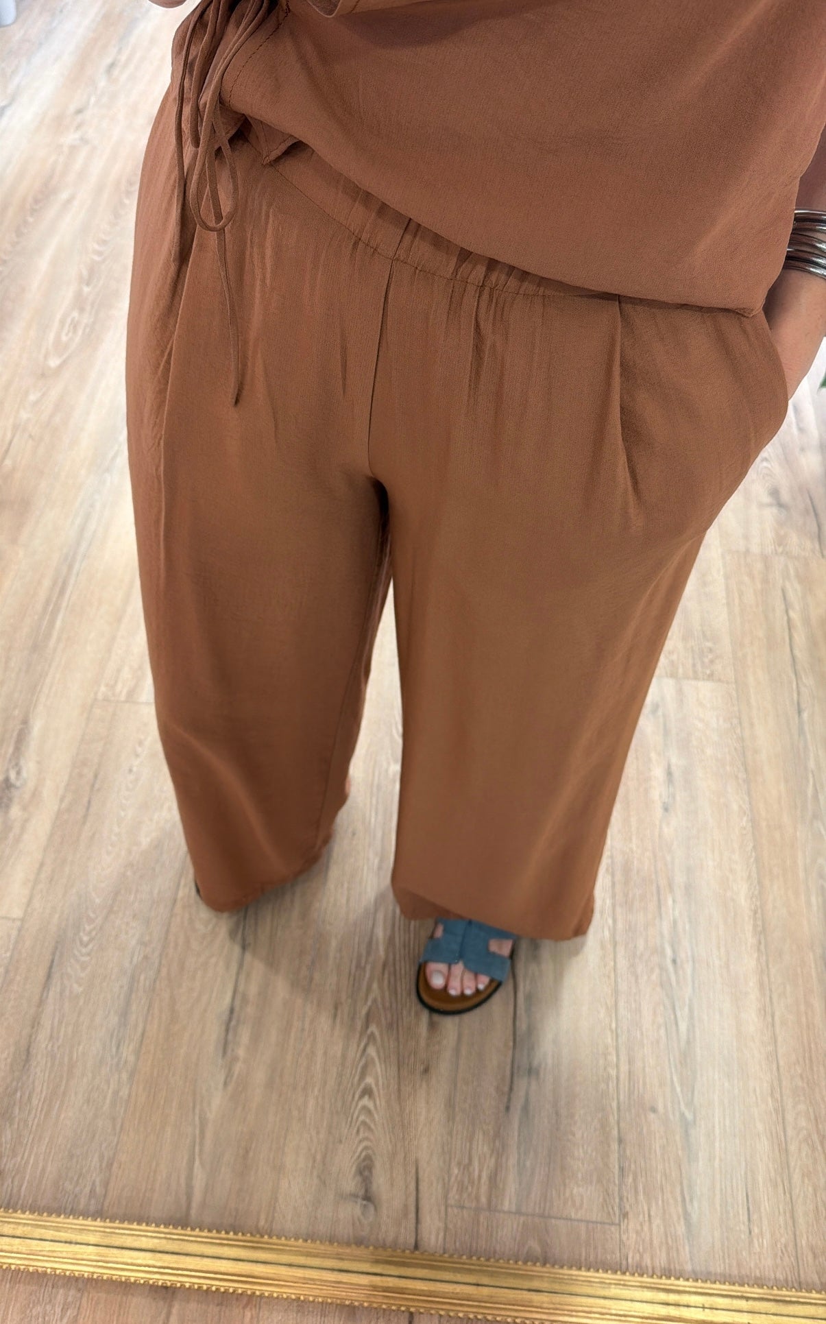 Pantalon HUGO Camel