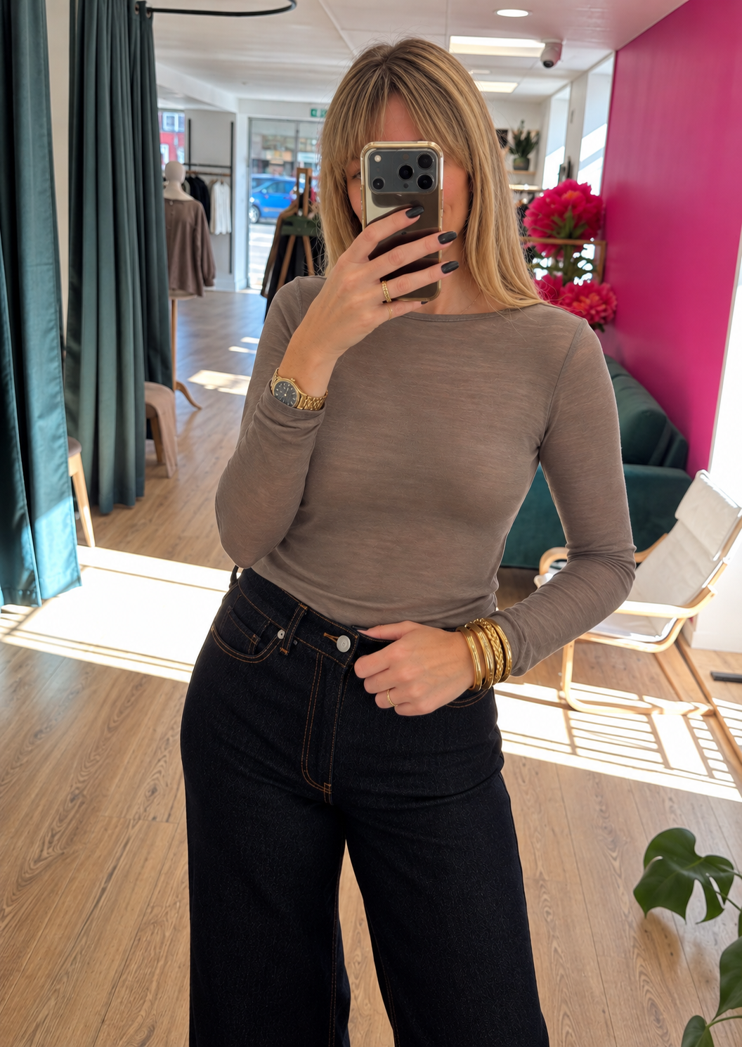 Top MIA Taupe