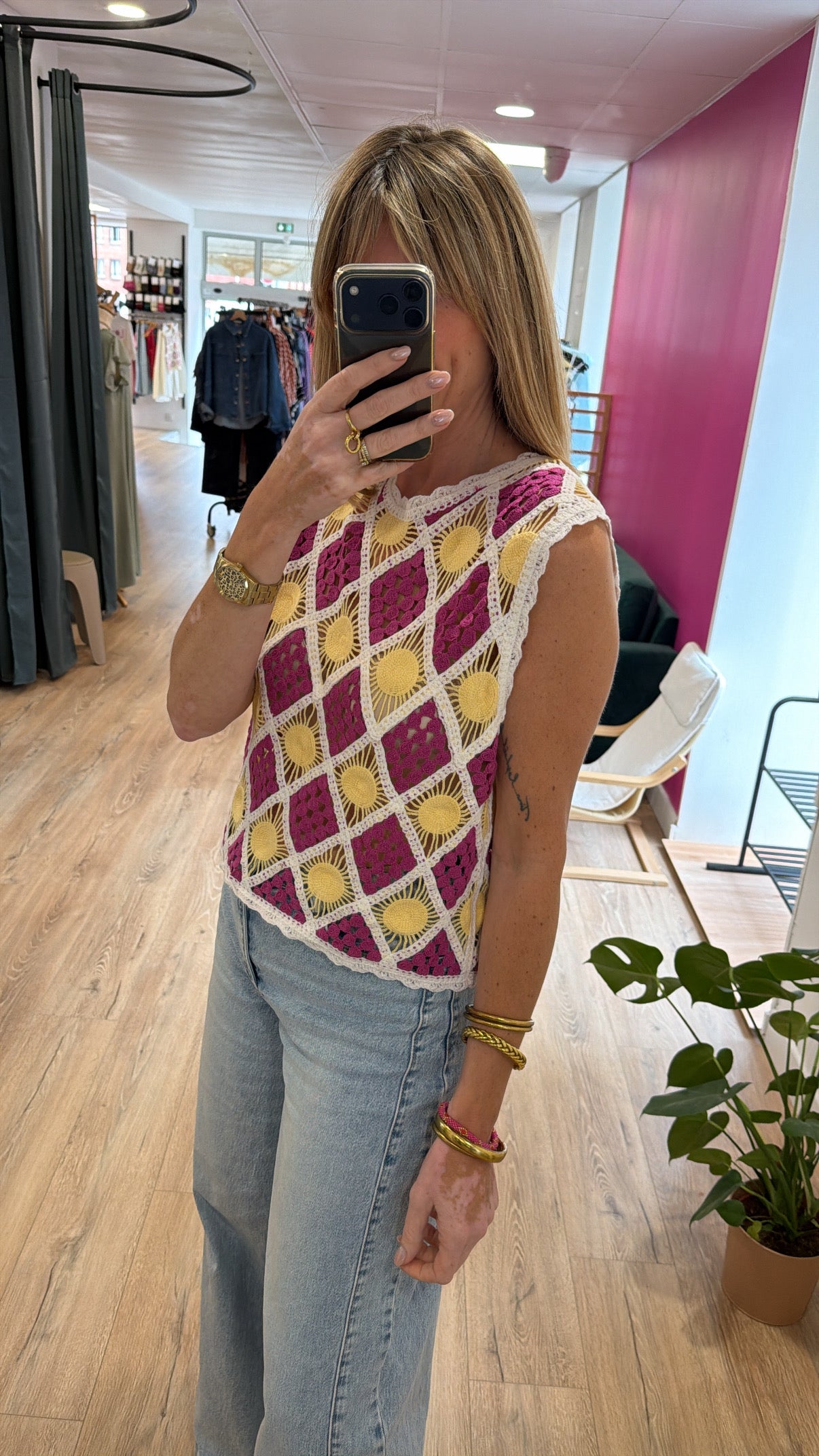 Top AMALIA