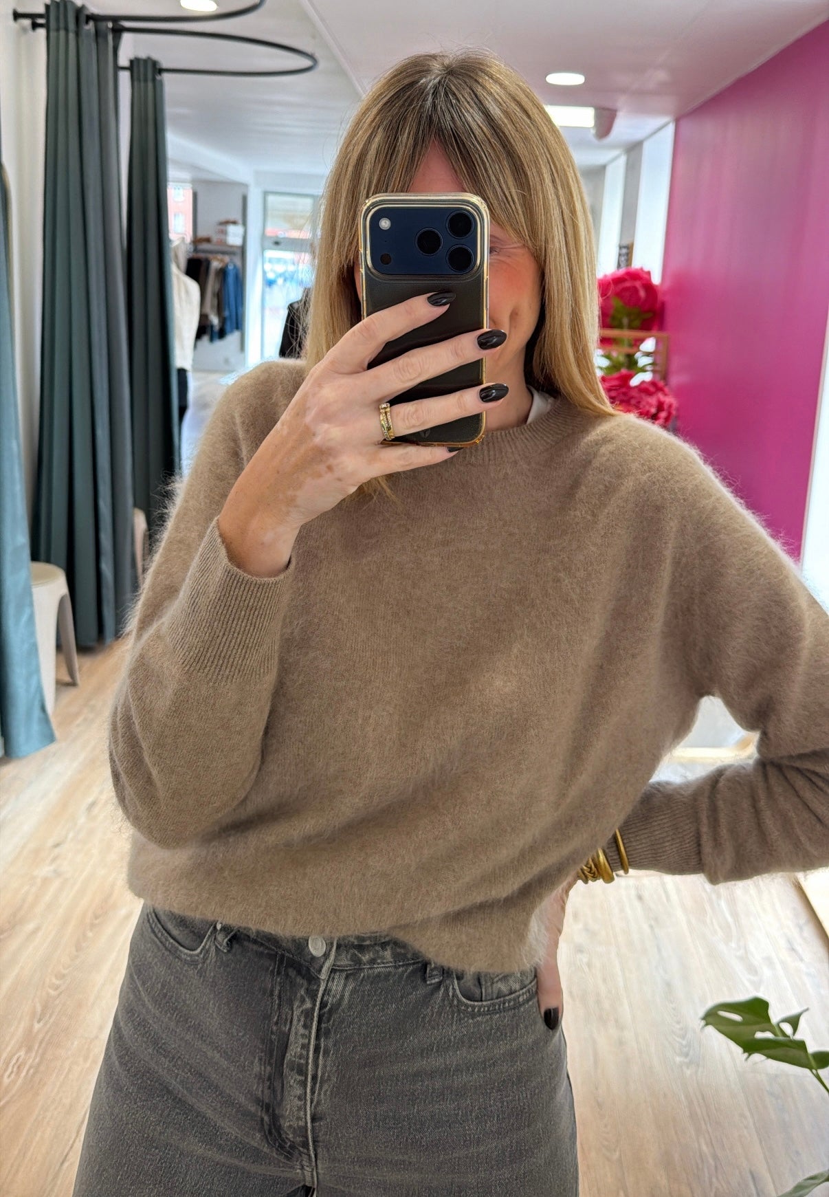 Pull ERIKA Camel