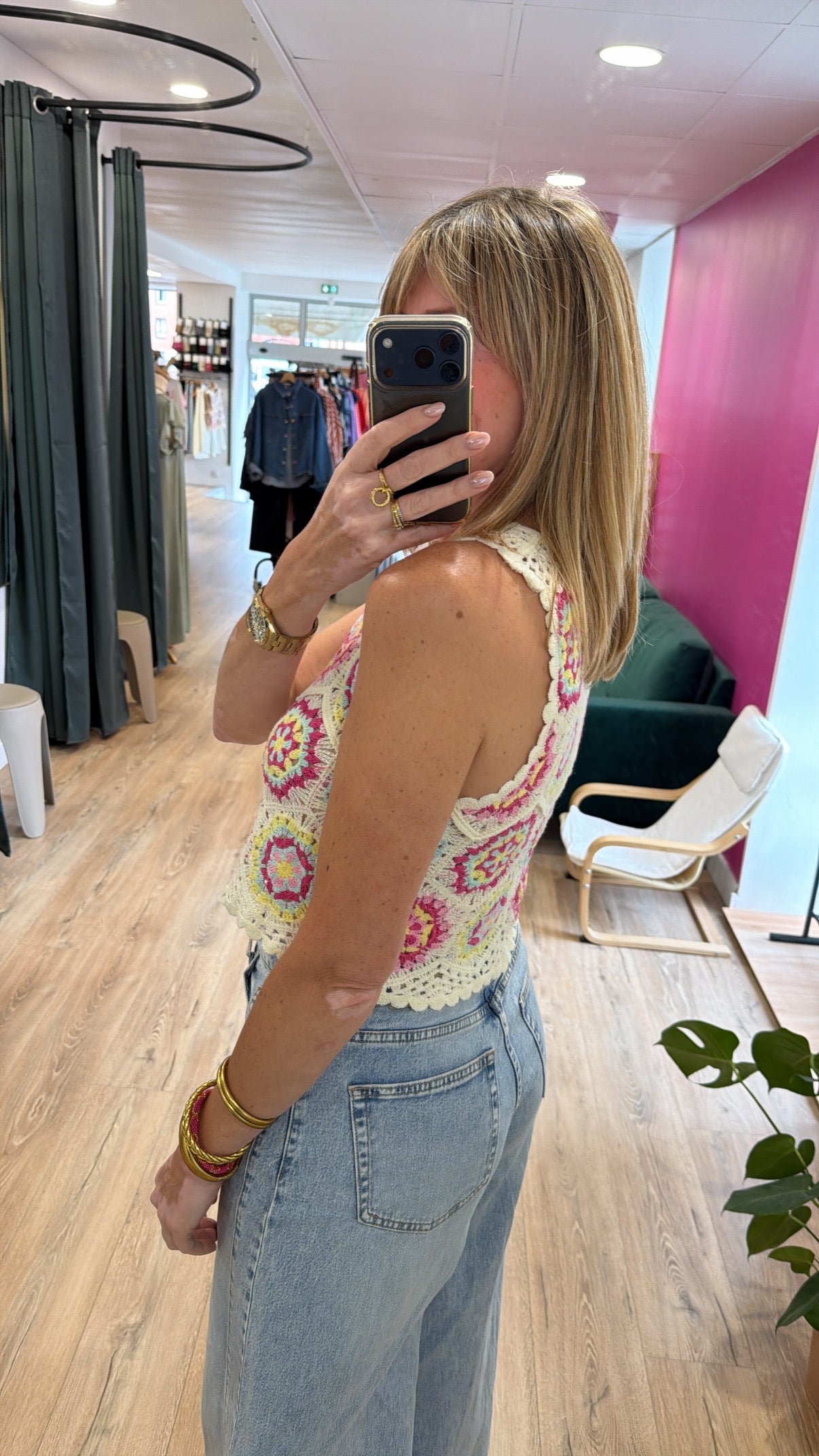 Top JULIE
