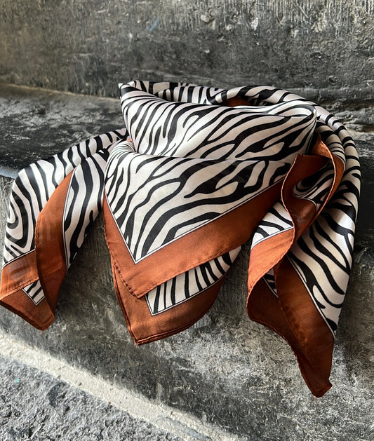 Foulard Carré LARRY