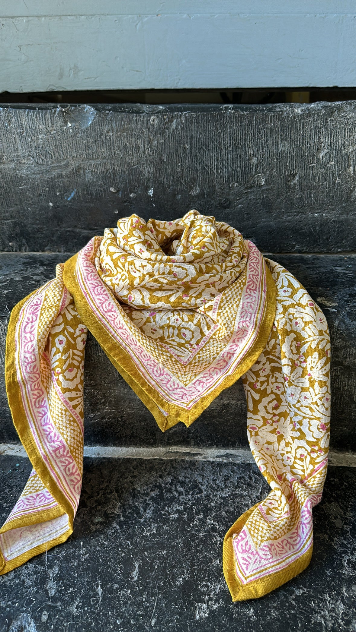 Foulard indien - Iris Olive BONHEUR DU JOUR Paris