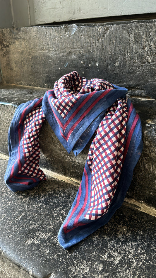 Grand Foulard Vichy - TARA GRENAT BINDI ATELIER