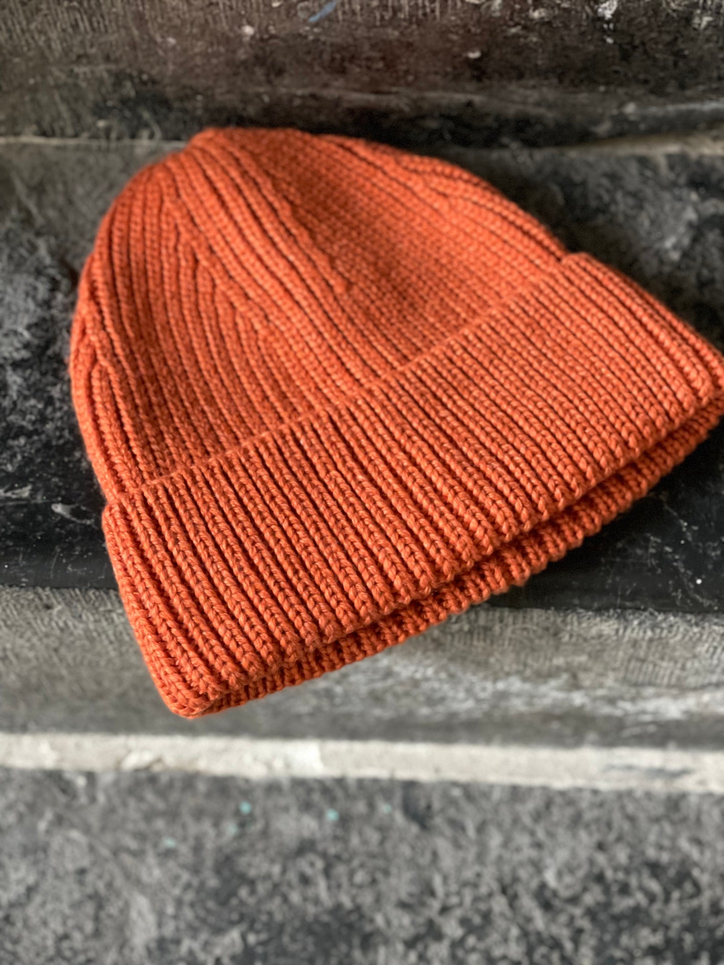 Bonnet Orange OBJECT